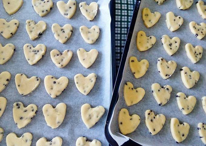 Cuoricini di frolla e pasta di zucchero