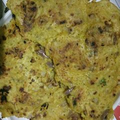 A picture of Besan chilla.