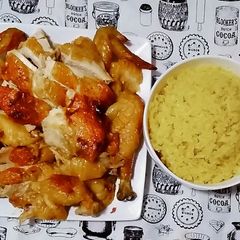 A picture of Yellow coconut chicken rice & easy grilled chicken.