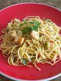 Spaghetti con salmón