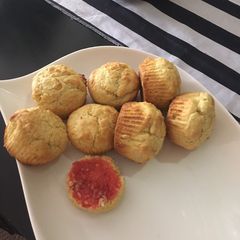 A picture of Muffin baked scones.