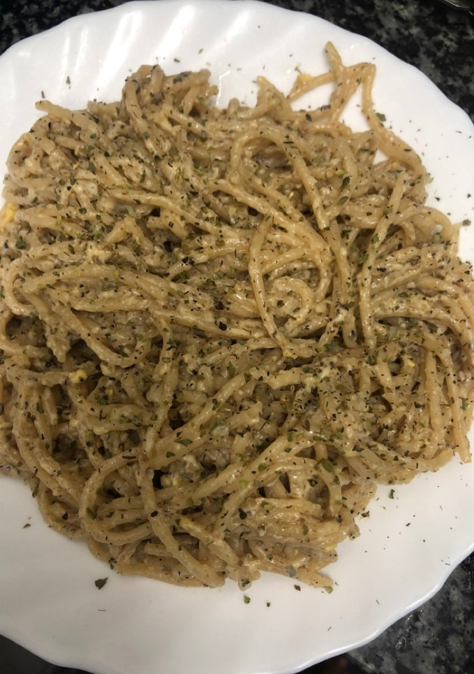 Una foto de 364. Espagettis con crema de trufa y parmesano