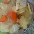Sop "tanpa daging/ayam"