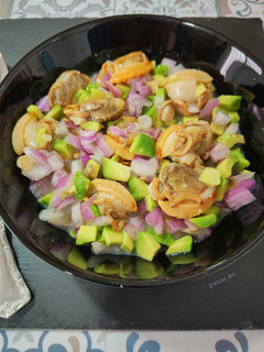 Una foto de Ceviche de almejones