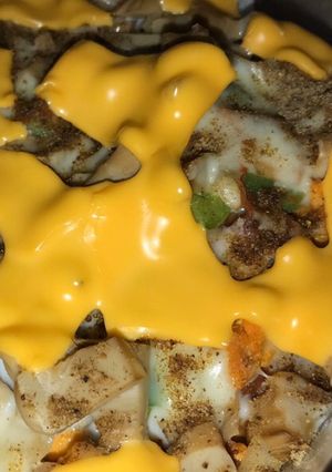 A picture of Pizza fries.