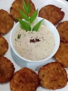 साबूदाना कटलेट (Sabudana Cutlet Recipe In Hindi) रेसिपी मुख्य फोटो