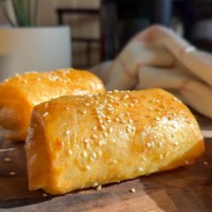 A picture of Rice Paper Pastry Hack.