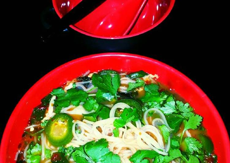 Recipe of Super Quick Homemade Mike&#39;s Spicy Thai Breakfast Noodles