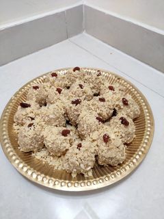 জয়নগরের মোয়া (joynogorer moya recipe in Bengali) রেসিপির প্রধান ছবি