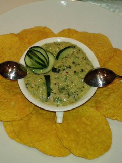 Una foto de Dip de palta (aguacate) Y Atún!