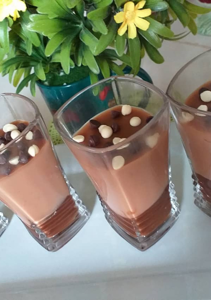 صورة لوصفة تحلية بذوق القهوة والكراميل
