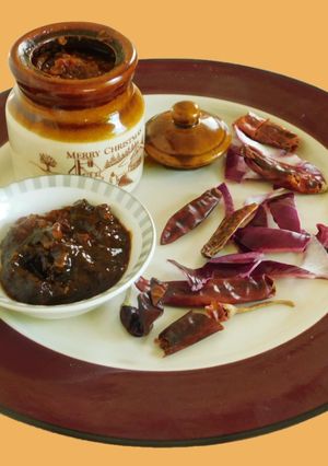 A picture of Schezwan sauce.