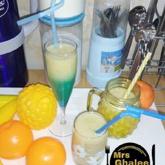 A picture of Royal tropical smoothie.