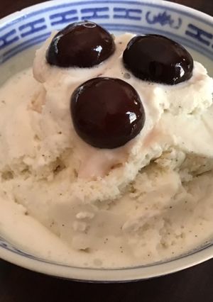 A picture of California Farm Rose Water Ice Cream.
