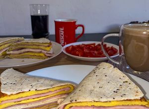 O poză a rețetei Omletă în lipie.
