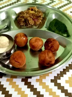 तंदूरी लिट्टी चोखा । रेसिपी मुख्य फोटो
