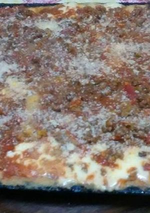 Una foto de Polenta con salsa bolognesa