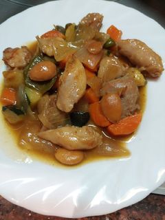 Una foto de Pollo con almendras (estilo chino)