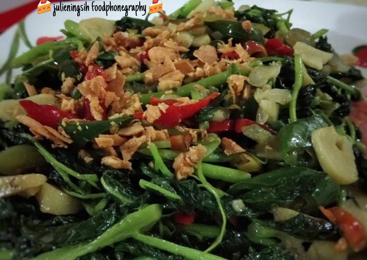 Tumis Bayam Bawang Putih