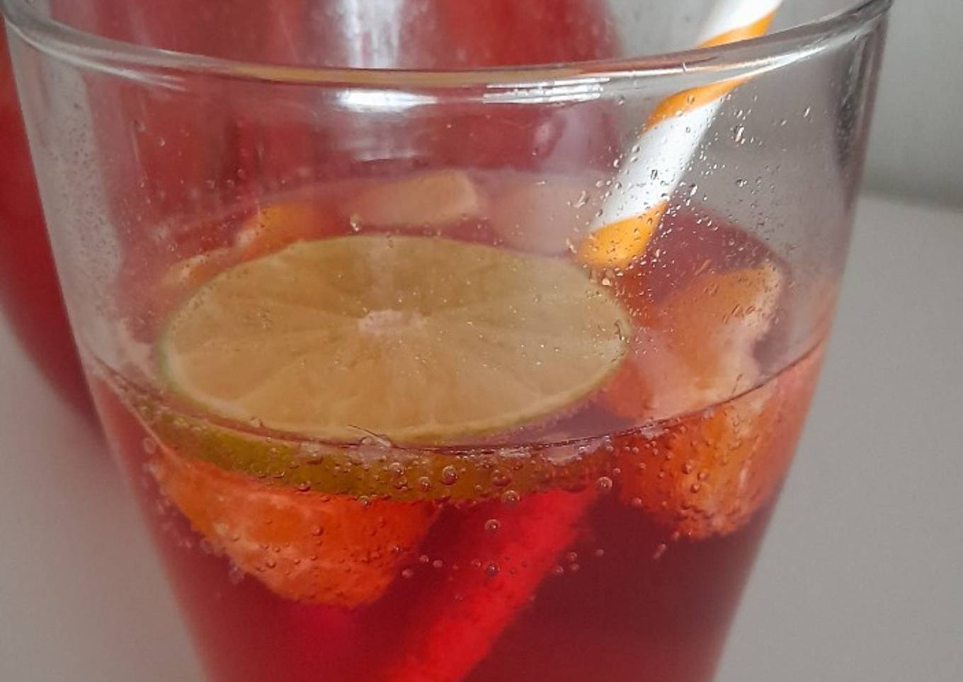 Moctail : crodino with gingerbeer and agave