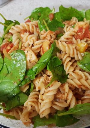 A picture of My Italian blend Chicken Pesto Pasta 😘.