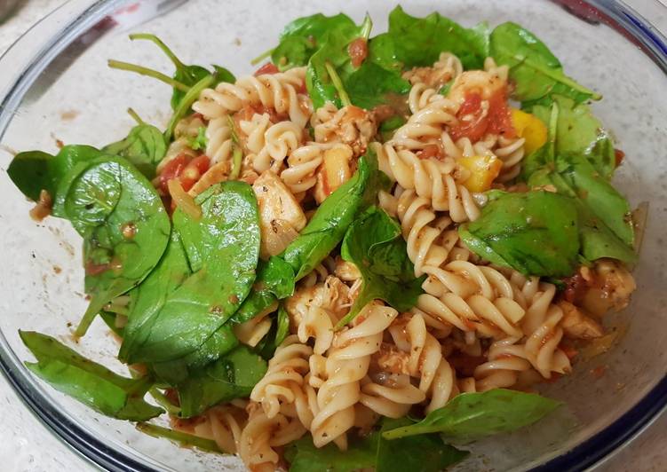 My Italian blend Chicken Pesto Pasta π
