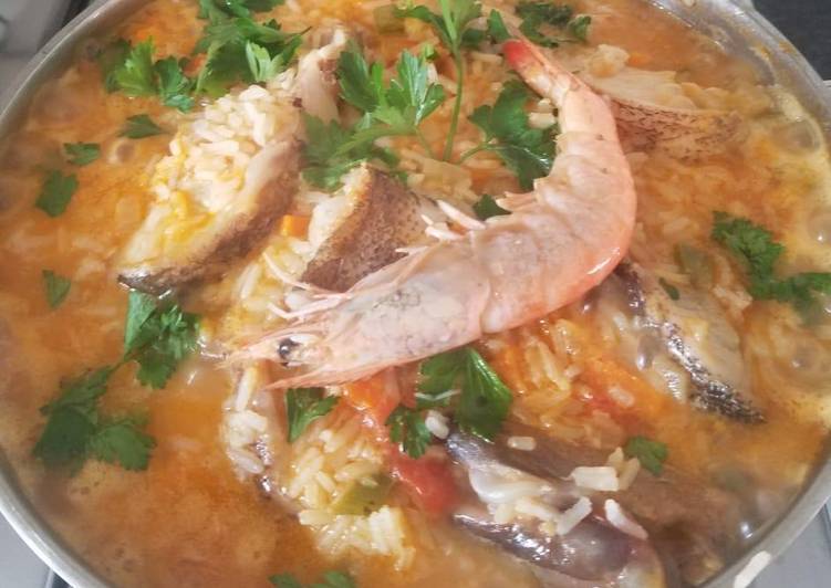Arroz malandro de corvina e camarão - Tudogosreceitas