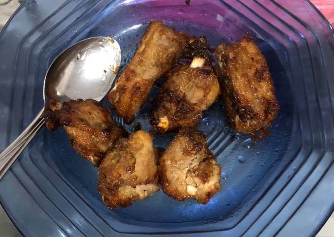 Cara Gampang Membuat Iga babi goreng yang Bikin Ngiler