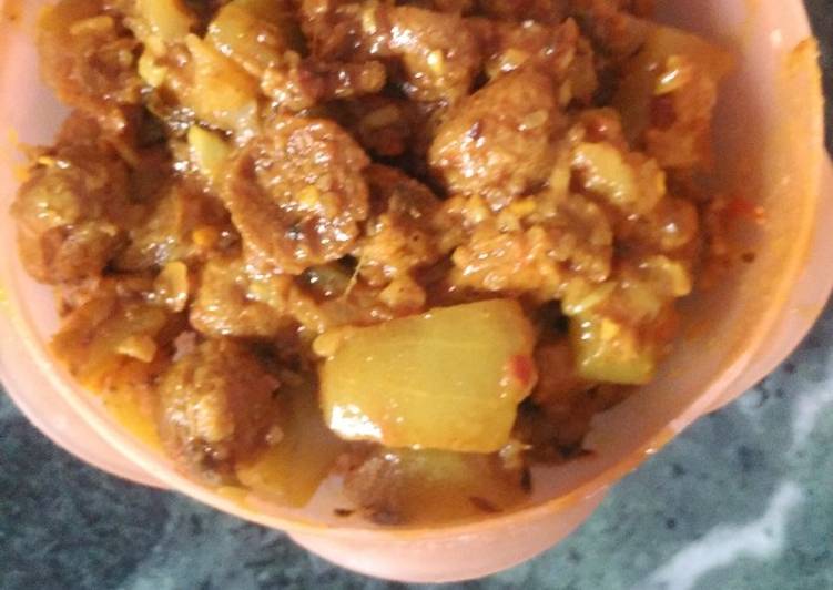 Ghiya or soya chunks sabji