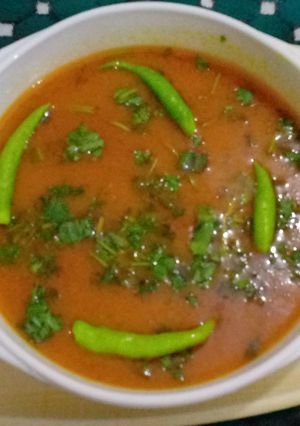 A picture of Mash ki daal.
