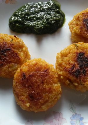 A picture of Little Millet (Saamai) Tikkis.