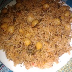 A picture of Chole rice.