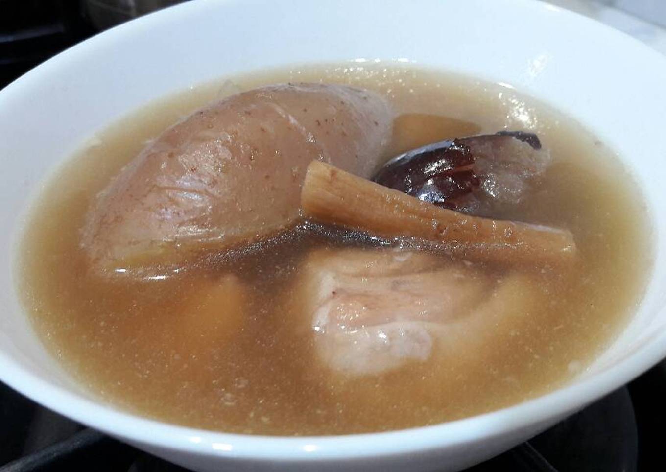 Langkah Mudah untuk Menyiapkan Sup Herbal Ayam Apel yang Enak Banget