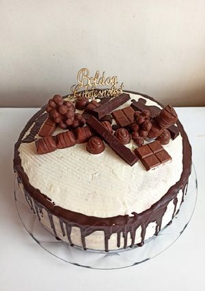 Fehér csokis torta recept fotója