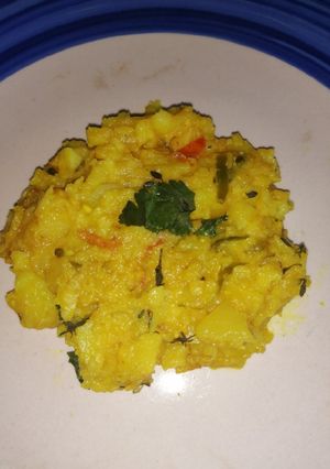 A picture of Potato Curry Samosa Filling.