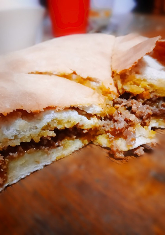 Una foto de Pan con relleno de carne