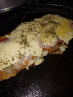 Una foto de Milanesa napolitana a la plancha.!