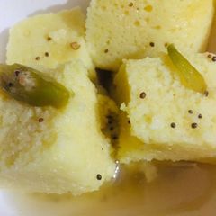 A picture of Gujarati Dhokla.