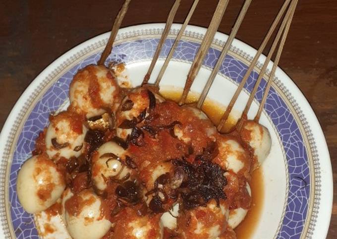 Sate telur puyuh balado