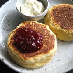 A picture of Queen Elizabeth II’s Drop Scones.