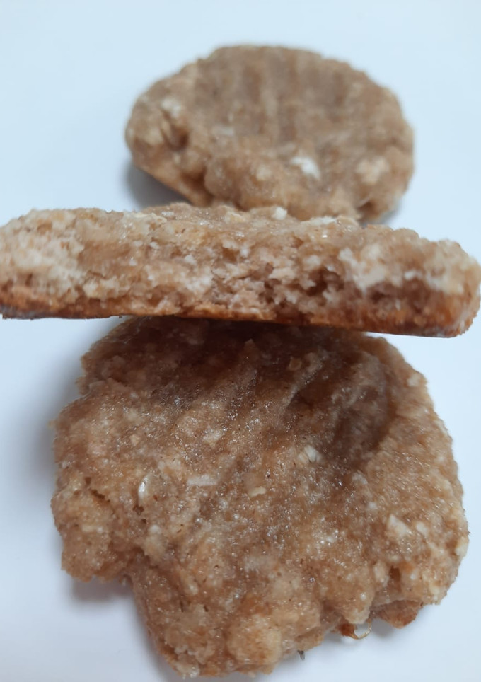 Una foto de Cookies integrales de miel y avena 💛🍯
