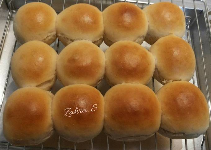 Simple Way to Make Perfect Dinner Rolls