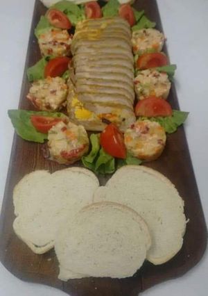 Una foto de Matambre arrollado relleno