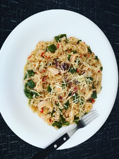 Una foto de Risotto con calamar y judías planas