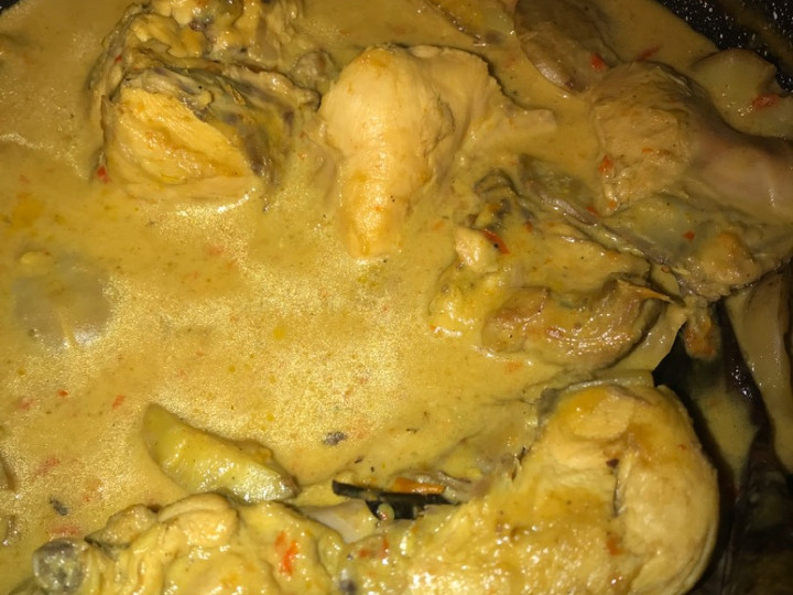 Resep Resep Semur Ayam dan Jengkol yang Bikin Ngiler