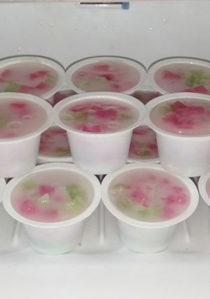 Foto resep Puding Mozaik Sederhana