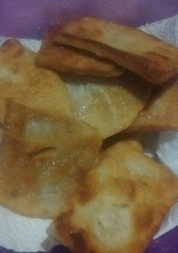 Una foto de Tortas fritas trasnochada