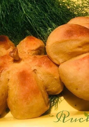 A picture of Pumpkin Buns.
