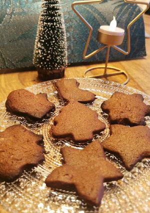Une photo de Sablés au chocolat format Noël 🎅🎄