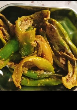 राई की मिर्ची (rai ki mirchi recipe in Hindi) रेसिपी मुख्य फोटो